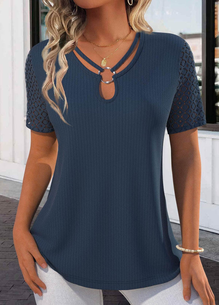 T-shirt en dentelle bleu marine