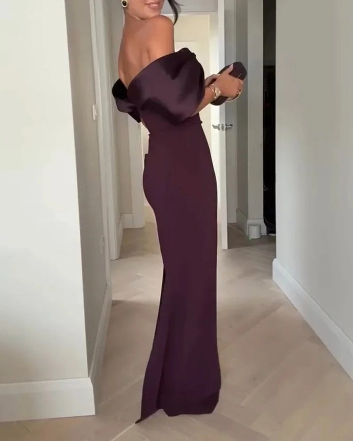 Abito da sera elegante a spalle scoperte