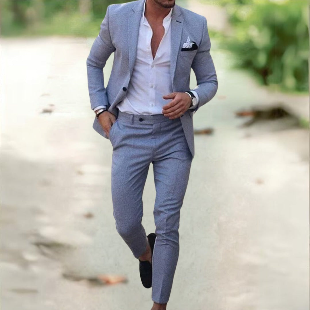 Costume élégant pour homme