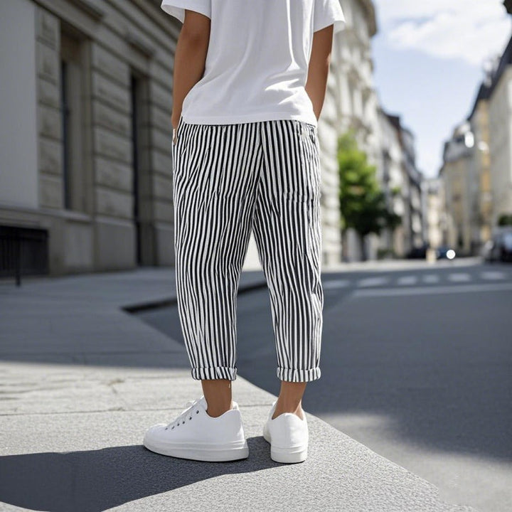 Pantalon décontracté à rayures