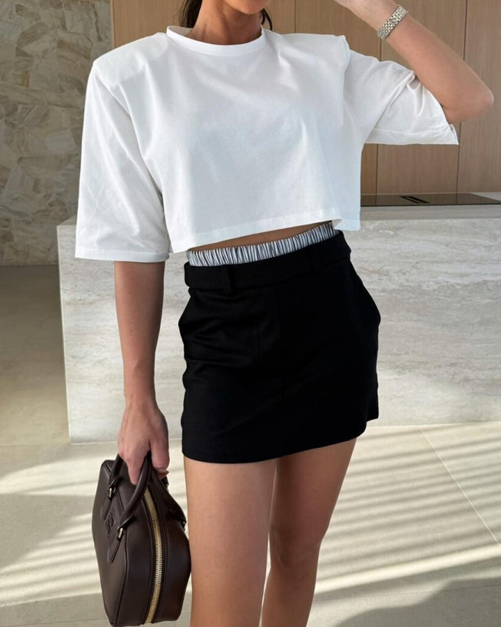 Ensemble deux pièces blazer tendance et jupe-short