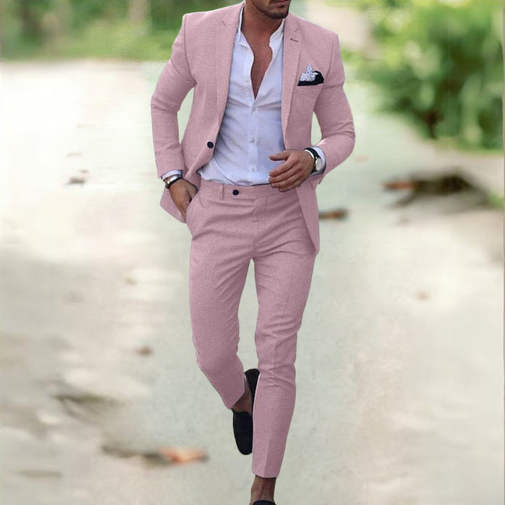 Costume élégant pour homme