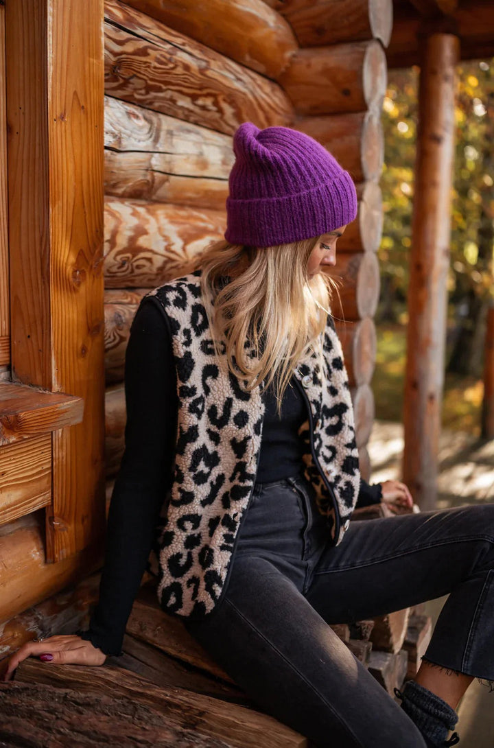 ASTRID™ | Il gilet in maglia leopardata