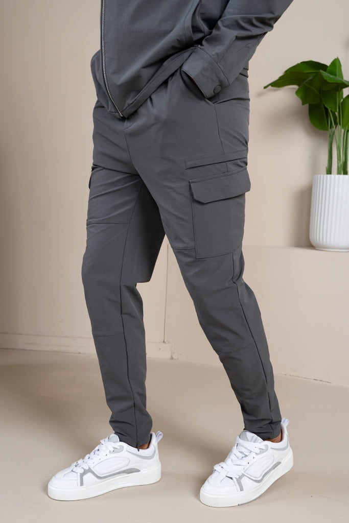 Ensemble cargo Premium