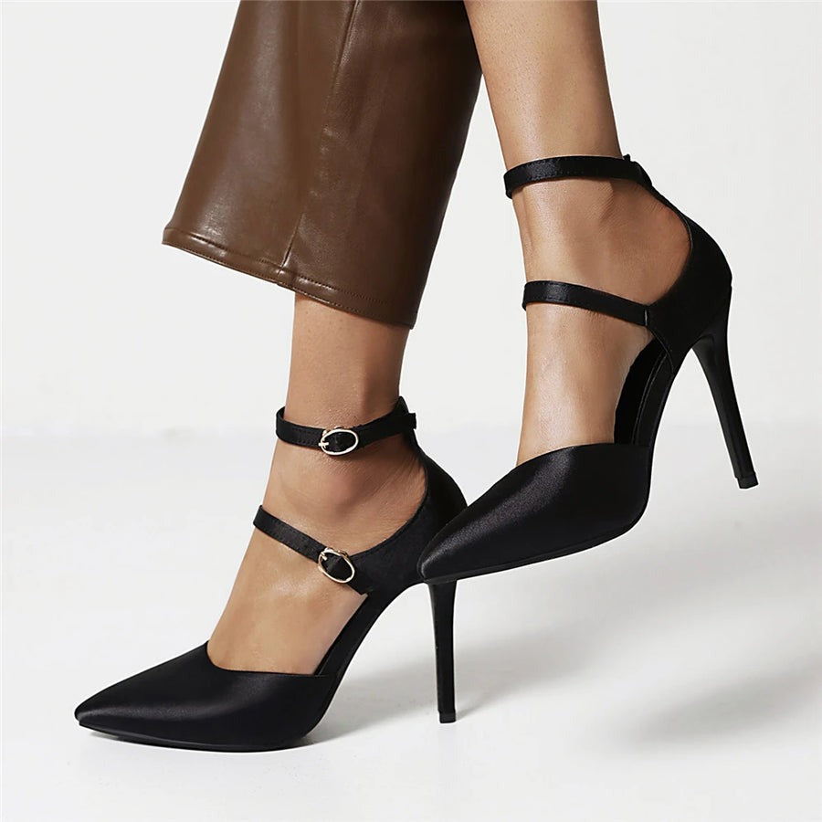 Escarpins en satin