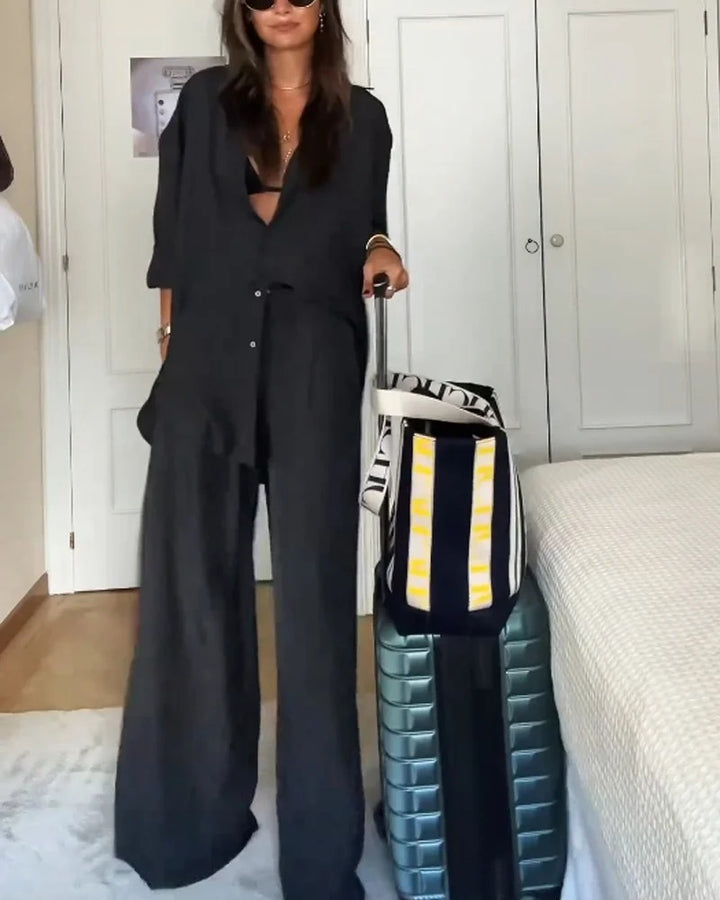 Comodo set di camicia e pantaloni