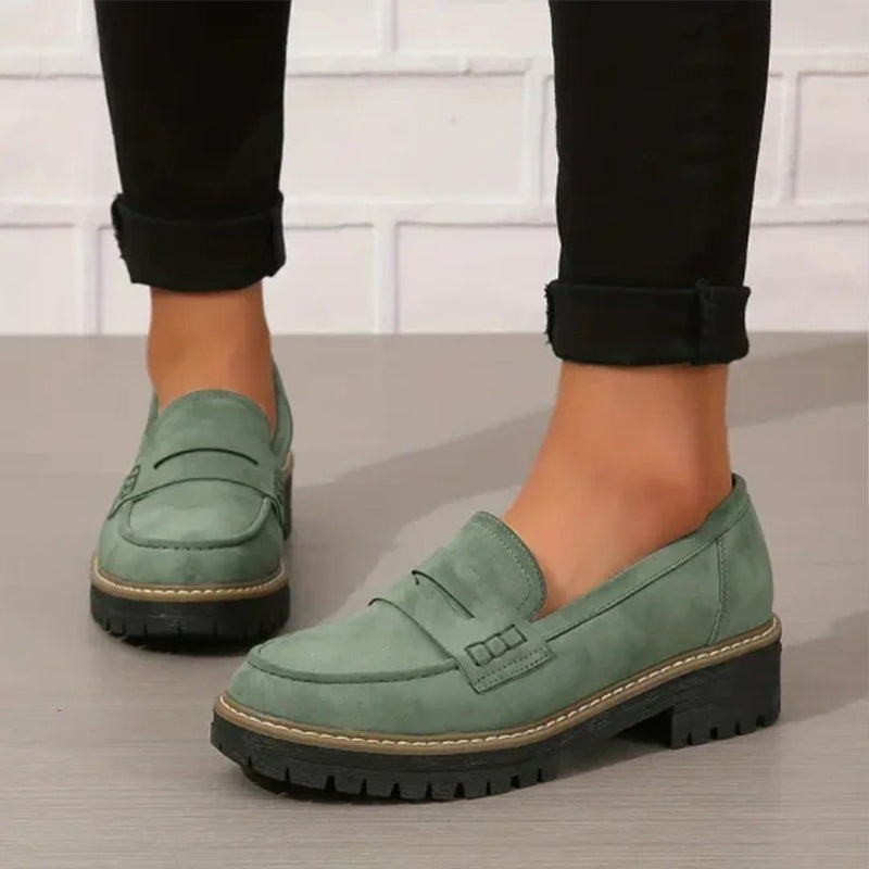 Luxuriöse Wildleder-Mokassins für Damen