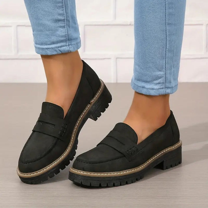 Luxuriöse Wildleder-Mokassins für Damen